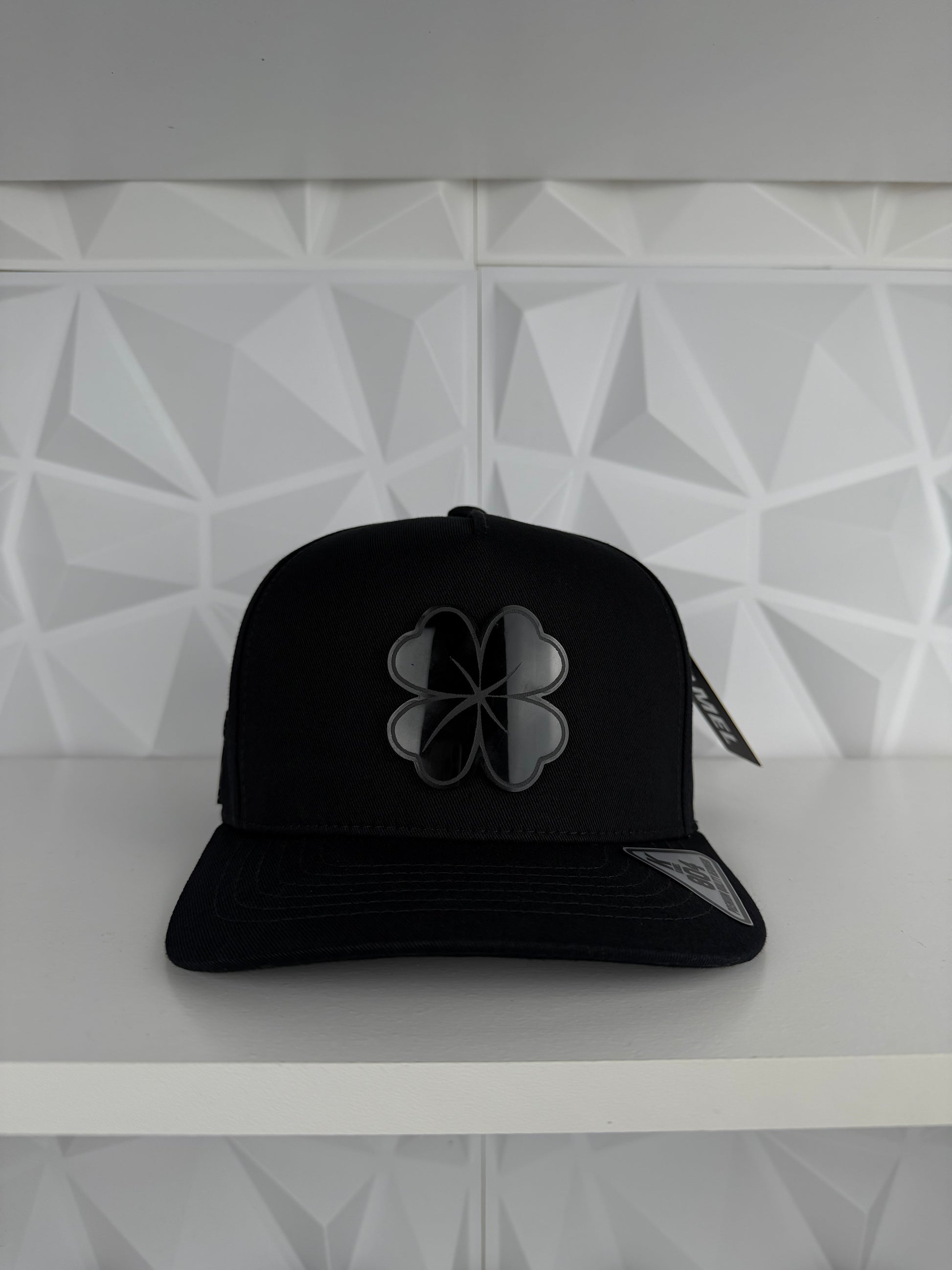 Trébol Placa SnapBack