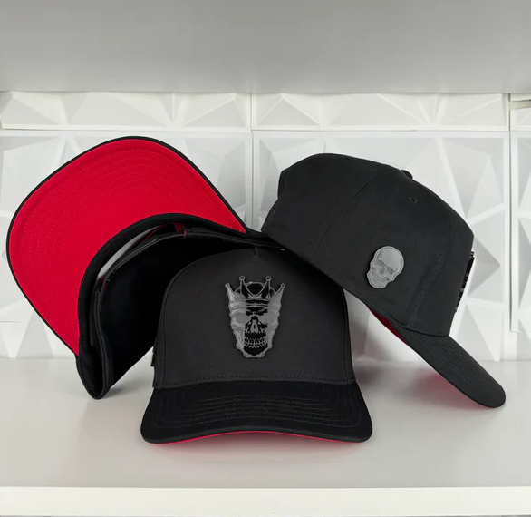 Skull Plate SnapBack Gorra