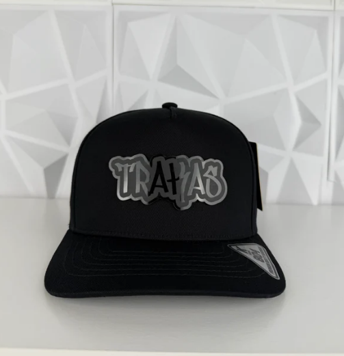 TRAKAS Placa SnapBack Gorra Hat
